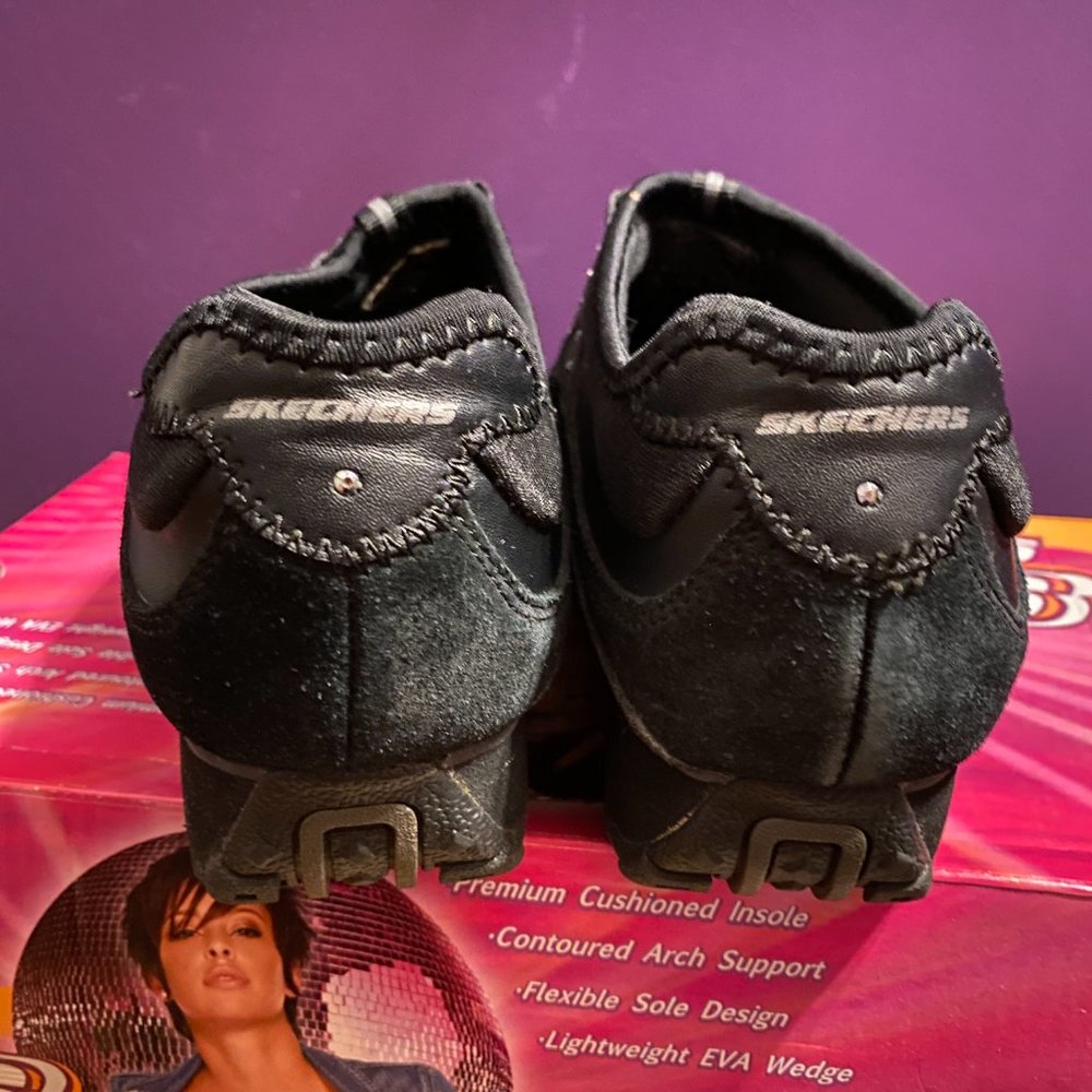 Sketchers Sassies in Black Size 8.5 - Picture 6 of 6